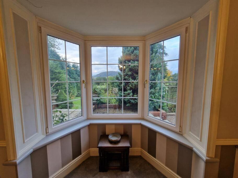 Вілла Bailey Estate House Абергейвенні Екстер'єр фото